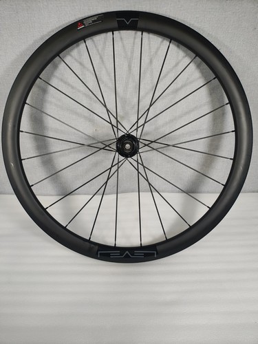 Level rear wheel carbon 40mm - wheel,