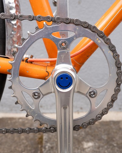 Smiley aluminium crankset caps - aluminium,