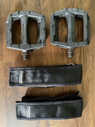 Fyxation gates pedal and - gates,